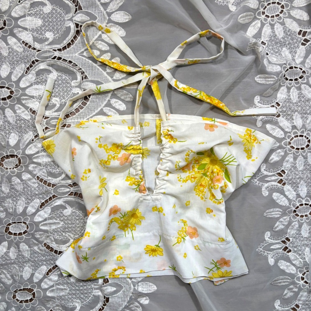 Vintage Cottage Floral Halter Top Ruched Plunge Neck Retro 70s Style